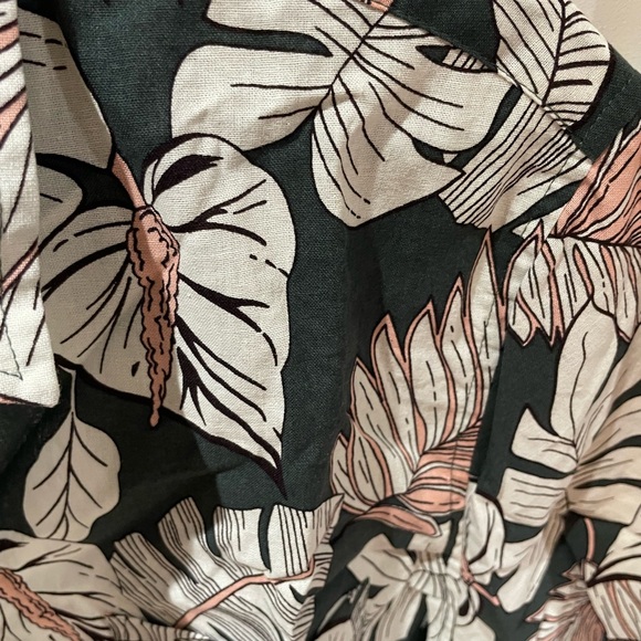 Men’s button down green with pink and white tropical print. New with tags. - Picture 3 of 8